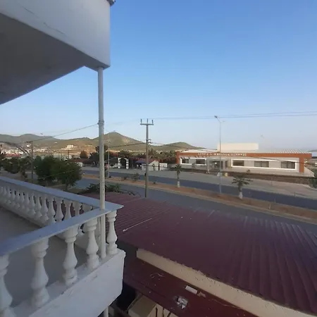 Homestay Huzur *